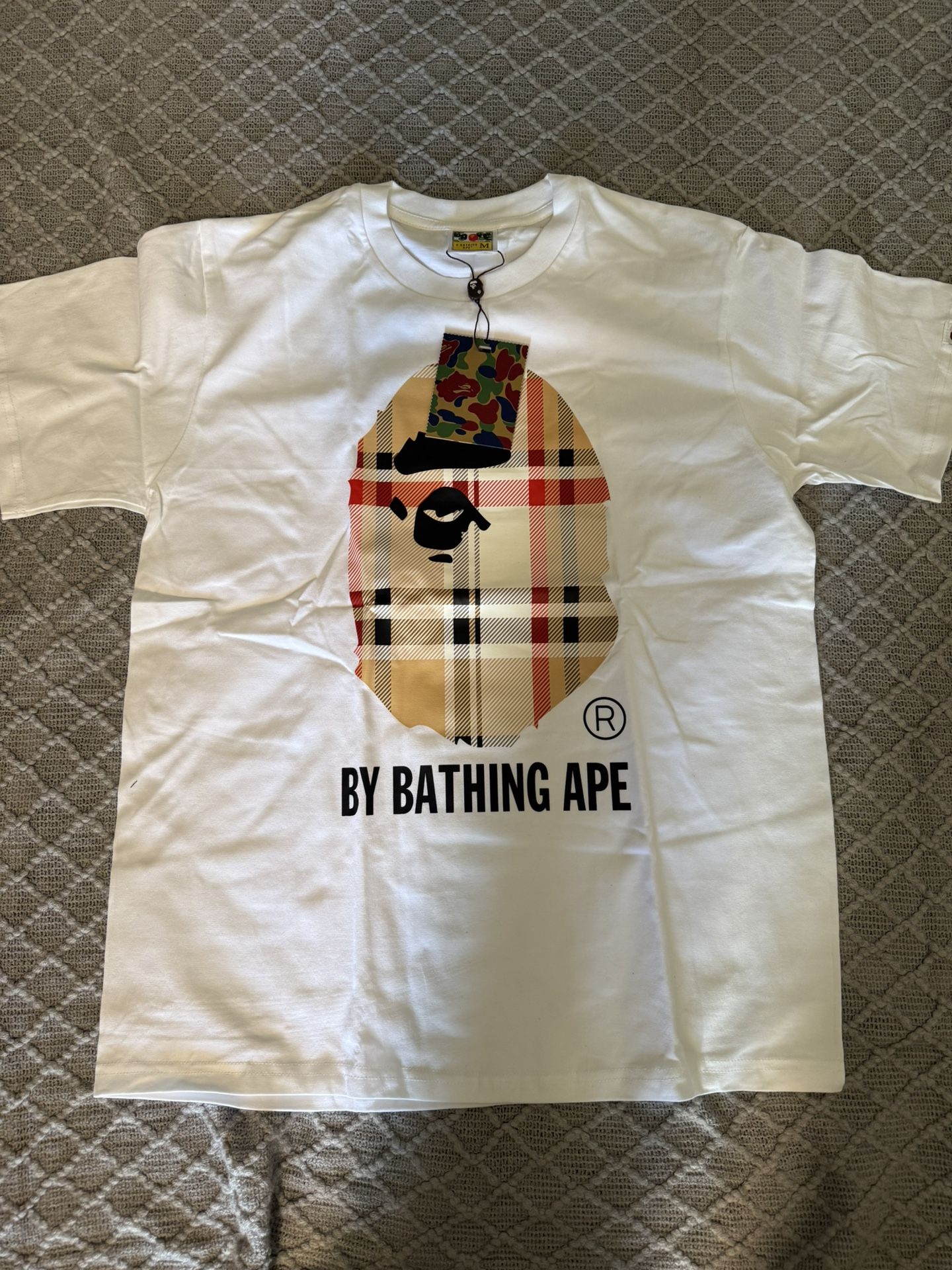 White Bape Tee (NEW)size Medium 