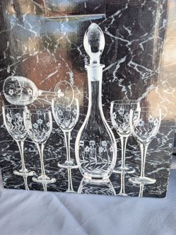 Serenade Crystal 7-Piece Wine Decanter Set, New in Box