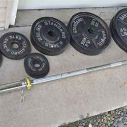 300 LB OLYMPIC SET LIKE NEW