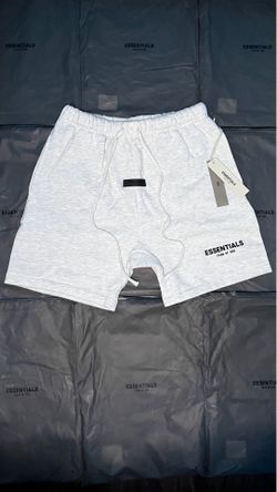ESSENTIALS (oat gray)