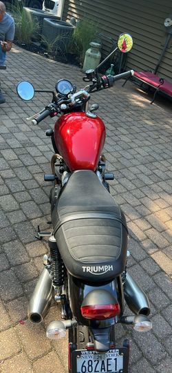 2019 street twin Triumph