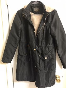 Black & Gold “C’Esttoi” Parka Jacket Size Medium