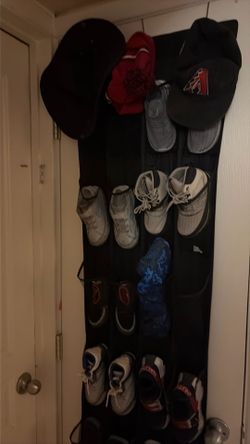 Boy shoes size 9c