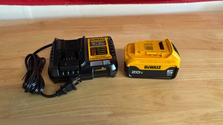 DeWalt 20V MAX 5Ah Battery and Charger