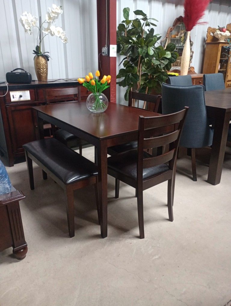 Kitchen Table Set 
