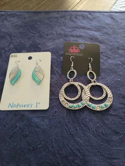 Turquoise earrings 2 pr