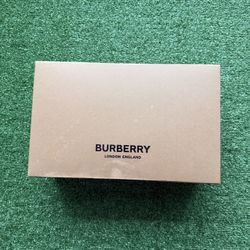 Burberry sandals