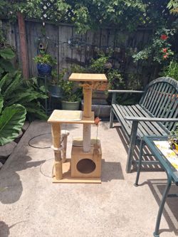 Tall cat tower