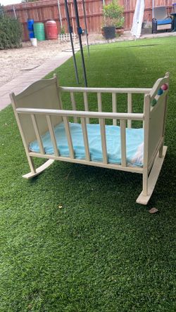 Doll baby crib