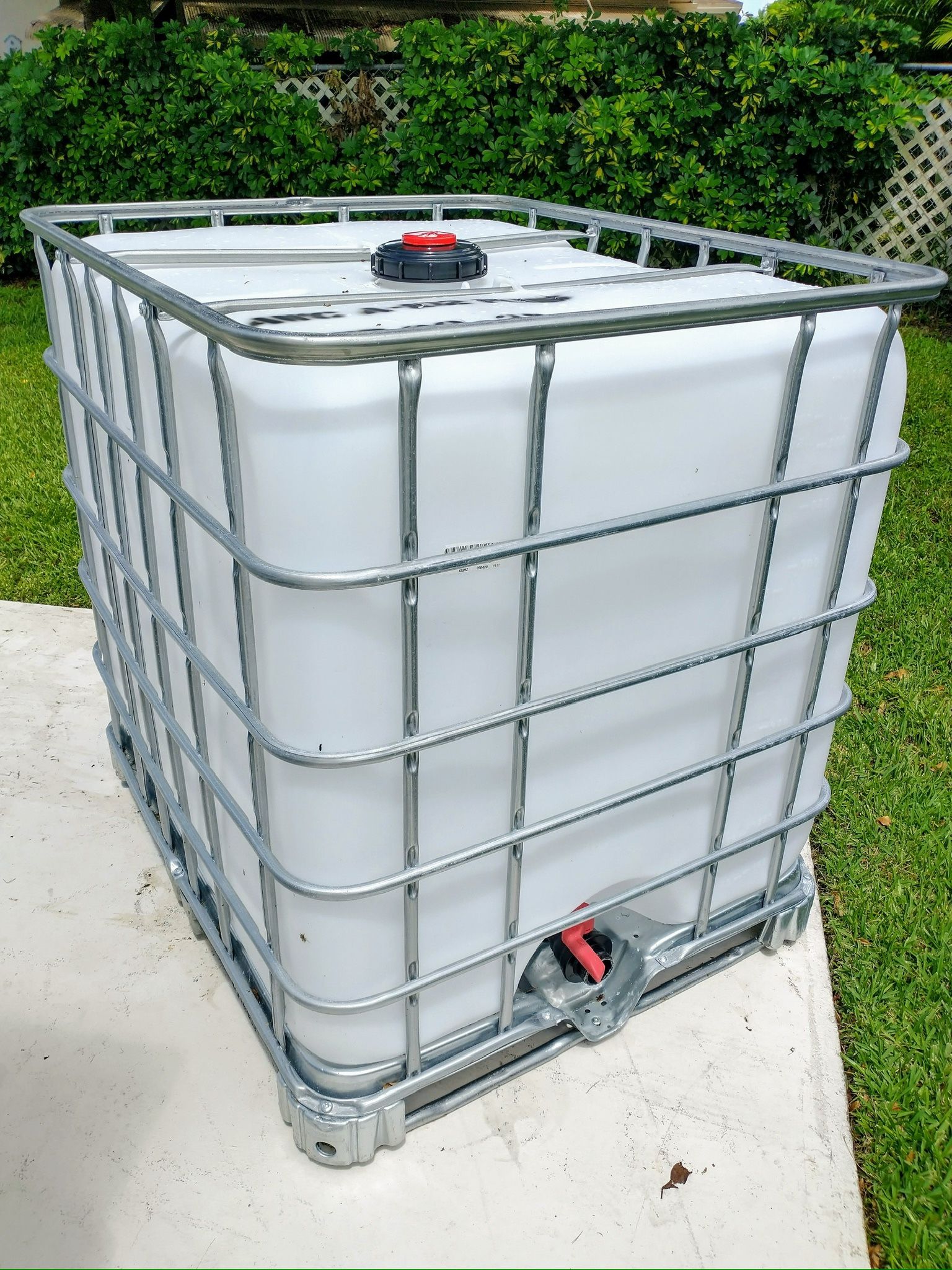 Water Tank Container Tanks!