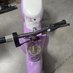Razor Moped 