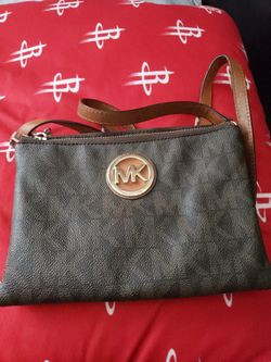 Michael Kors Cross Body Bag