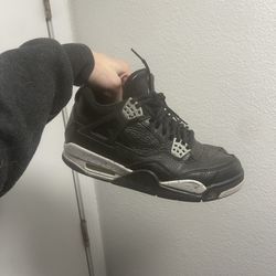 Jordan Retro 4s