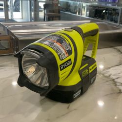 RYOBI Flashlight P704