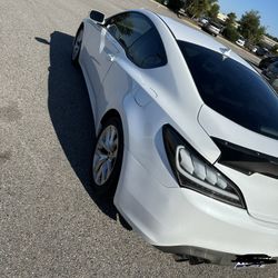 Hyundai Genesis Coupe 3.8