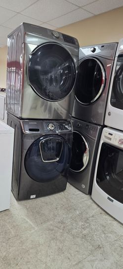 Samsung Front Load Washer and Dryer Set