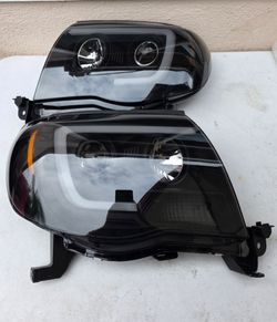 05-11 Toyota Tacoma LED DRL Projector Headlights Luces Focos Micas Faros Faroles Headlamps