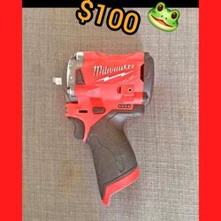 Milwaukee STUBBY IMPACT WRENCH DRIVER TOOLS CHARGER BATTERIES rachet 