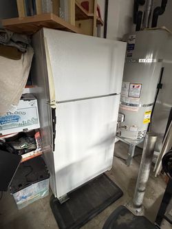Amana Refrigerator- Free