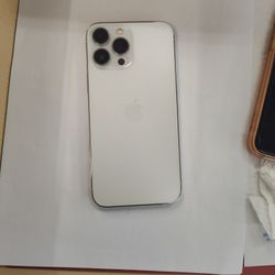iPhone 13 Pro Max Unlocked 