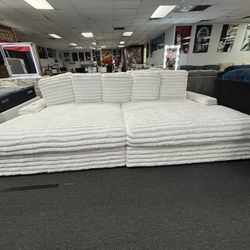 Viral Fluffy Lounger With USB’s In Stock Now! Brand New In A Box For Only $899