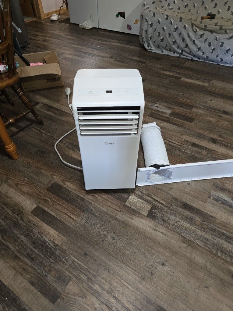 Midea 5,000 BTU Portable Air Conditioner, Cools up to 150 Sq. Ft.