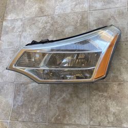 Ford Focus  2008-2011 Headlight Assembly Headlamp LH Driver Side