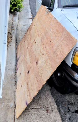 Plywood (Qty 1) 4 ft x 8 ft New Condition