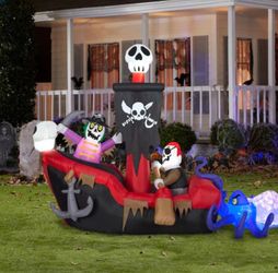 Skeleton Pirate Ship Inflatable