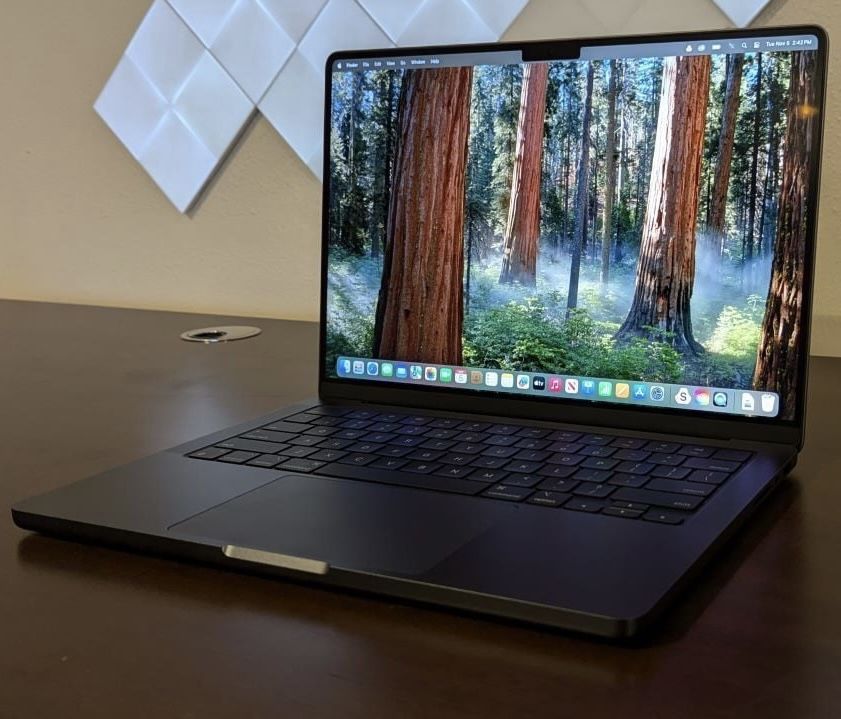 MacBook Pro 14 M4 Pro 14-Core CPU/20-Core GPU 24GB 1TB Black - Nano Texture