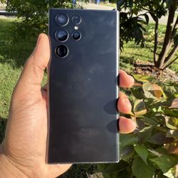 UNLOCKED SAMSUNG GALAXY S22 ULTRA / LOWEST PRICES 