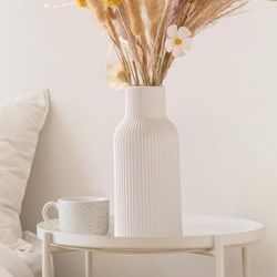 , Shelf, and TabTrend. de.   COHOMe Flower Vases for Entryway, Mantle, and Bookshelf (8" H, 6.8" H, 5.7" H) 200+ bought in past month 