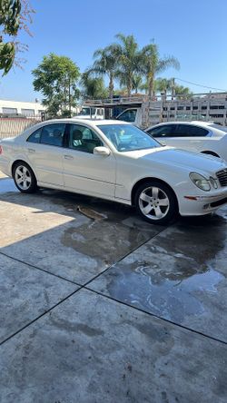Mercedes 2004 E500