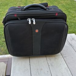 Swiss Army Carry On Luggage