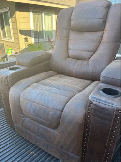 Recliner Chair