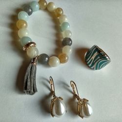 Vintage Ring Bracelet Earrings