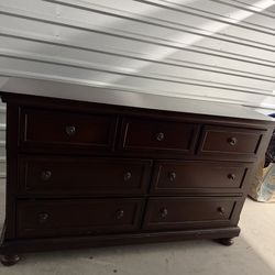 Queen Bed and dresser