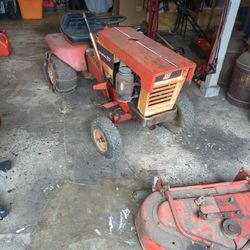 Old Simplicity 727 Lawn Mower 