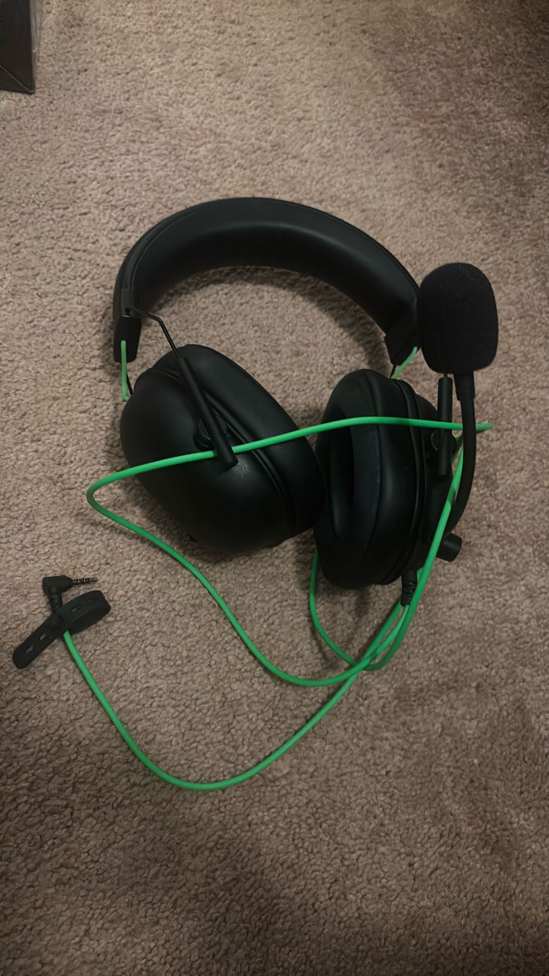 Wired Gaming Headset with Mic - Great Sound, Green Accent
