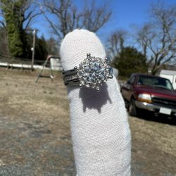 VVS Moissanite Engagement Ring