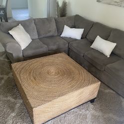 Sectional Couch With A Ornament