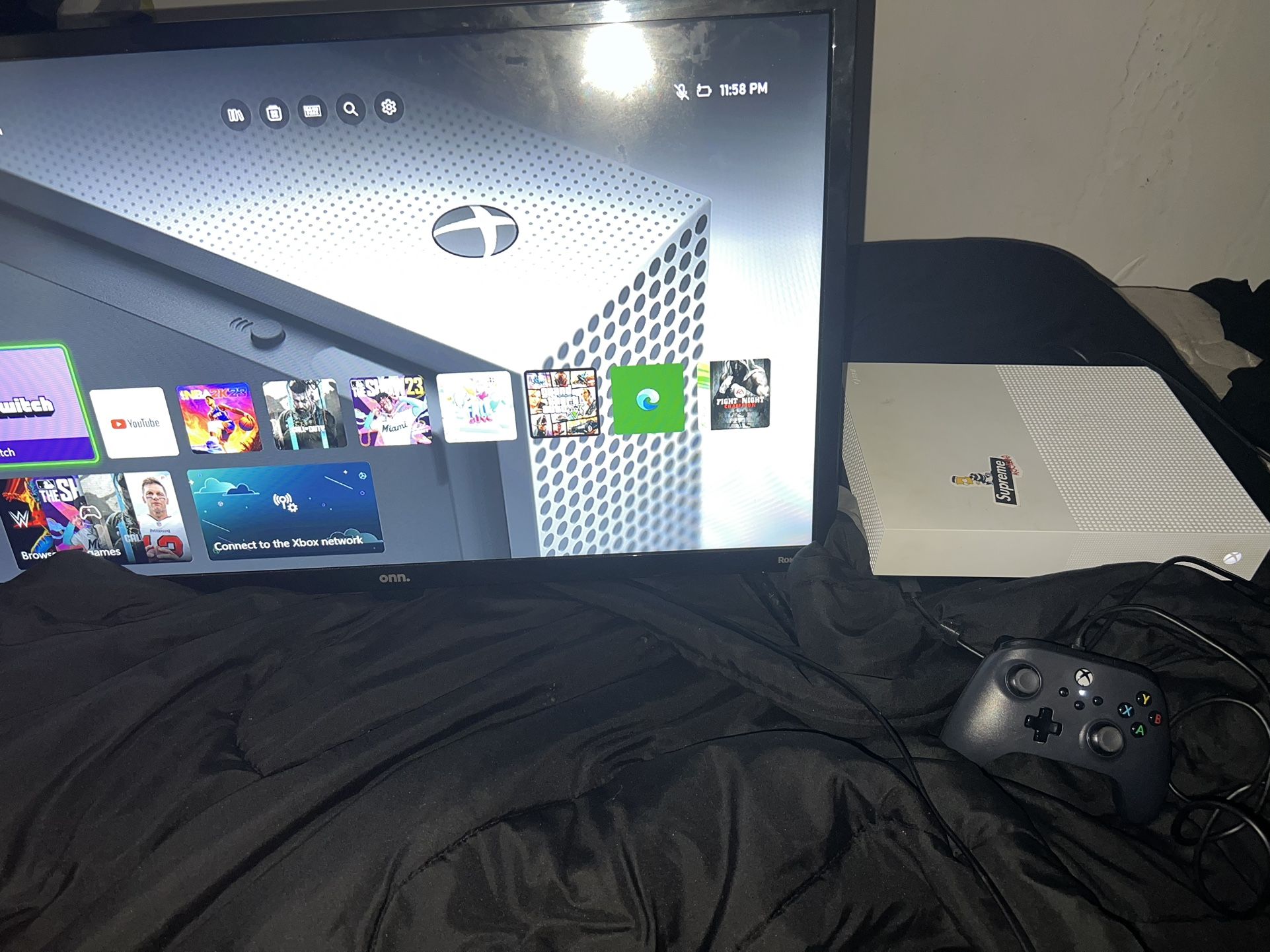 Bundle With Xbox One Series S And A 32 Inch Tv