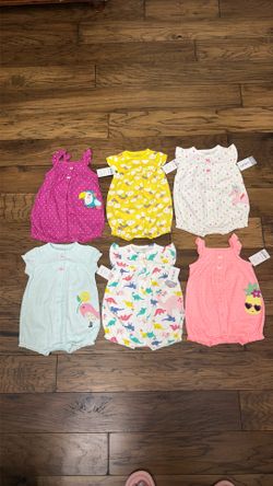 New Carter’s Rompers size 6 months lot of 6 summer