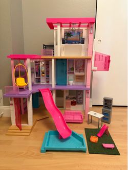 Barbie DreamHouse Dollhouse and SUV