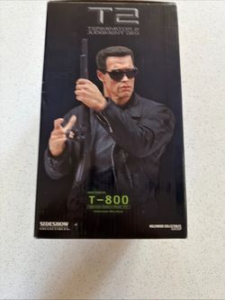 Sideshow Collectibles Terminator 2 T-800 Cyberdyne Model 101 Mini Bust 134/1000