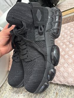 Steel-toe shoes