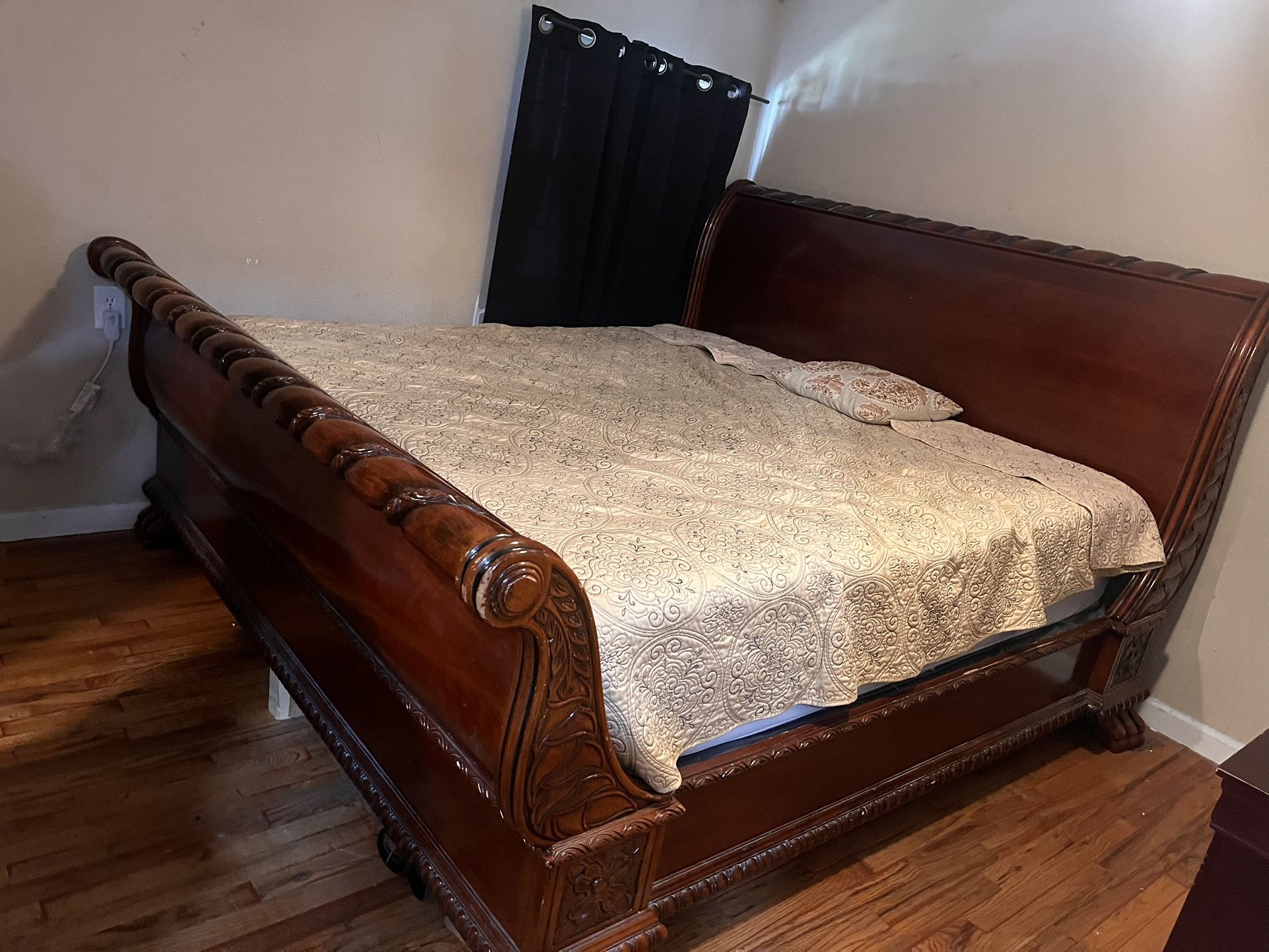 King Size Bed