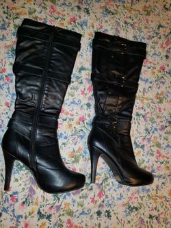 Black Boots for Women