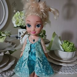 Elsa Doll