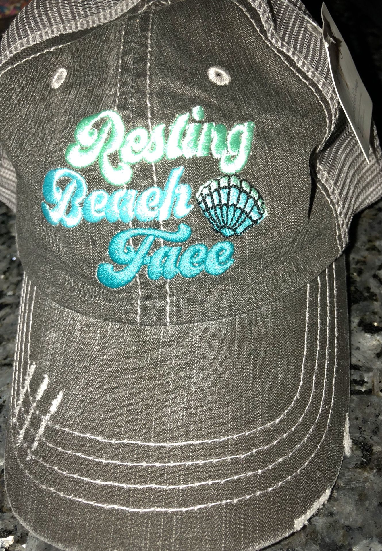 New women’s resting beach face sea shell Velcro hat / cap